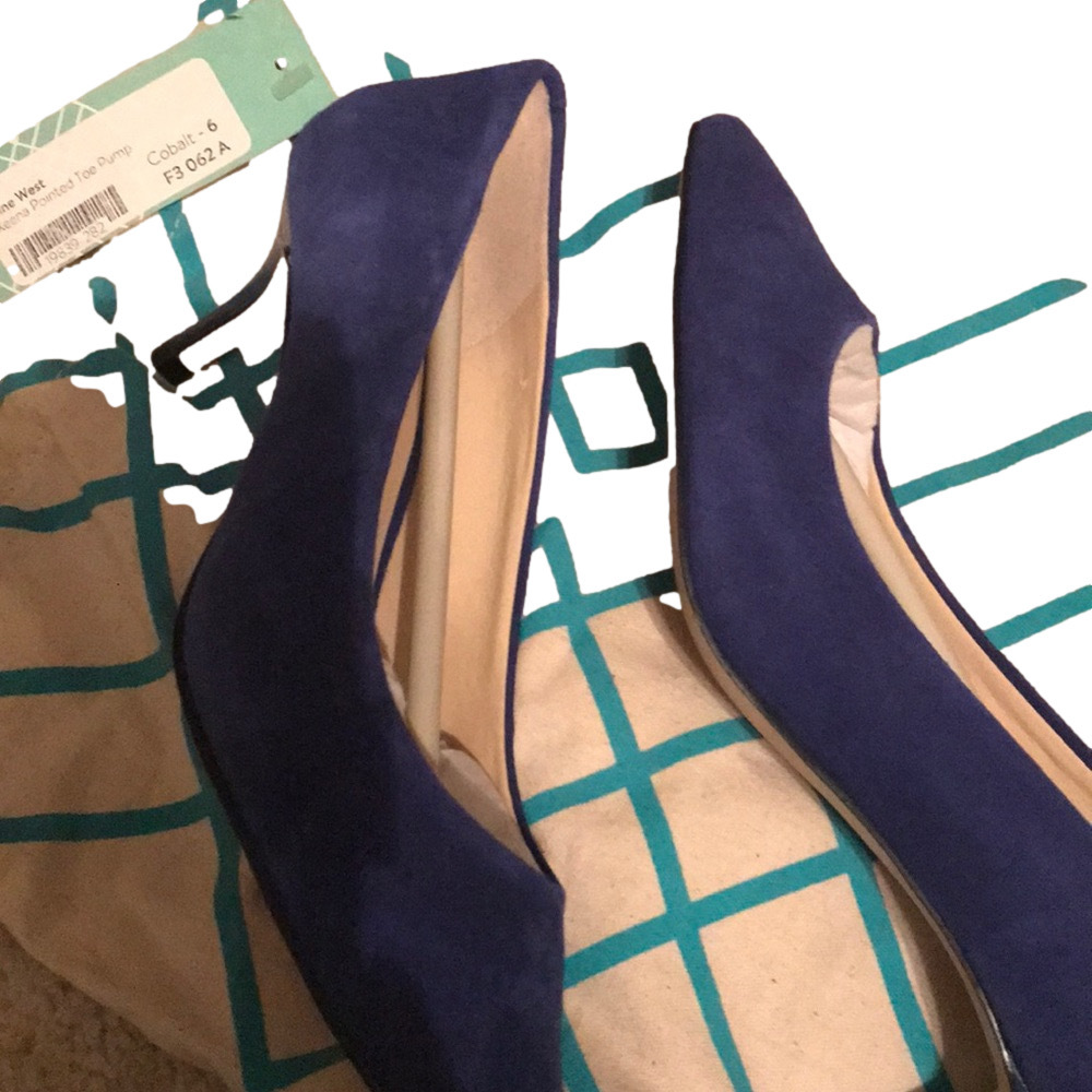 blue suede shoes. NWT never worn - Picture 7 of 9